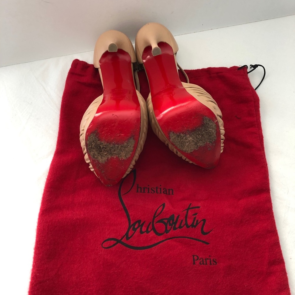 louboutin nude platform